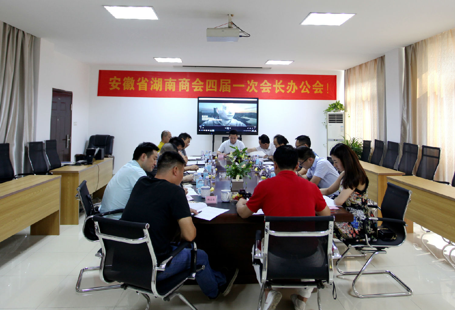 安徽得润电气 成套高低压开关柜 厂家 电话：400-0551-777 qq：3176885416
