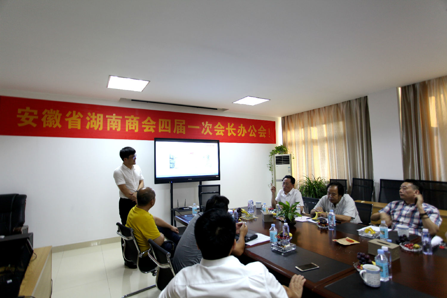 安徽得润电气 成套高低压开关柜 厂家 电话：400-0551-777 qq：3176885416