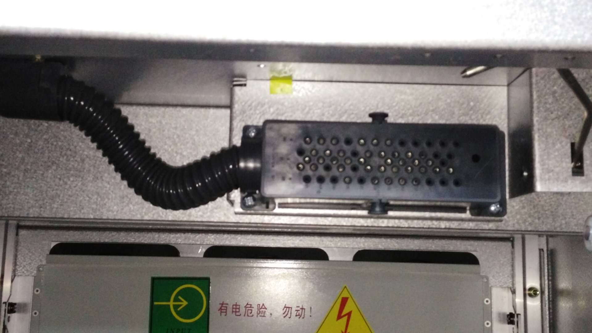 手车室.jpg