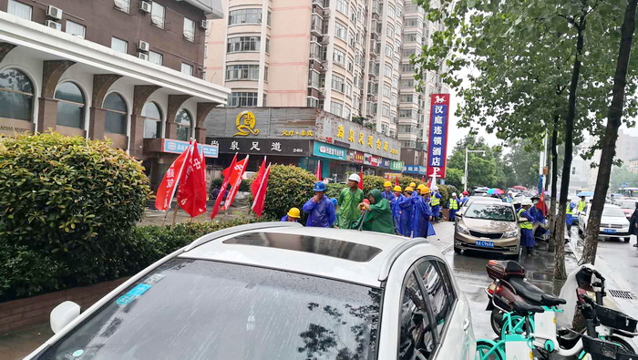 抗洪救灾现场
