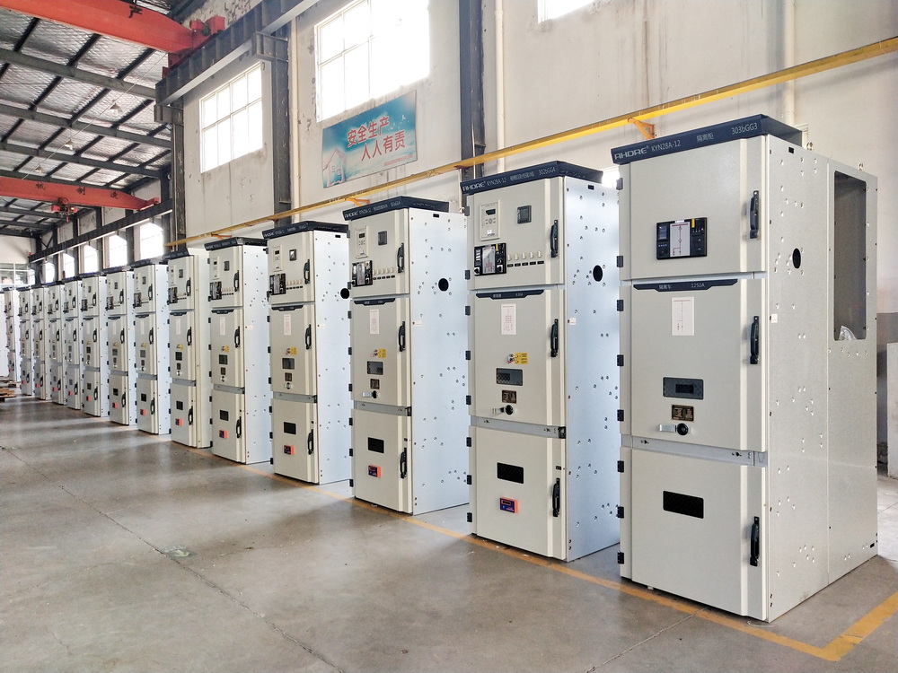 KYN28A-12中置柜 得润电气