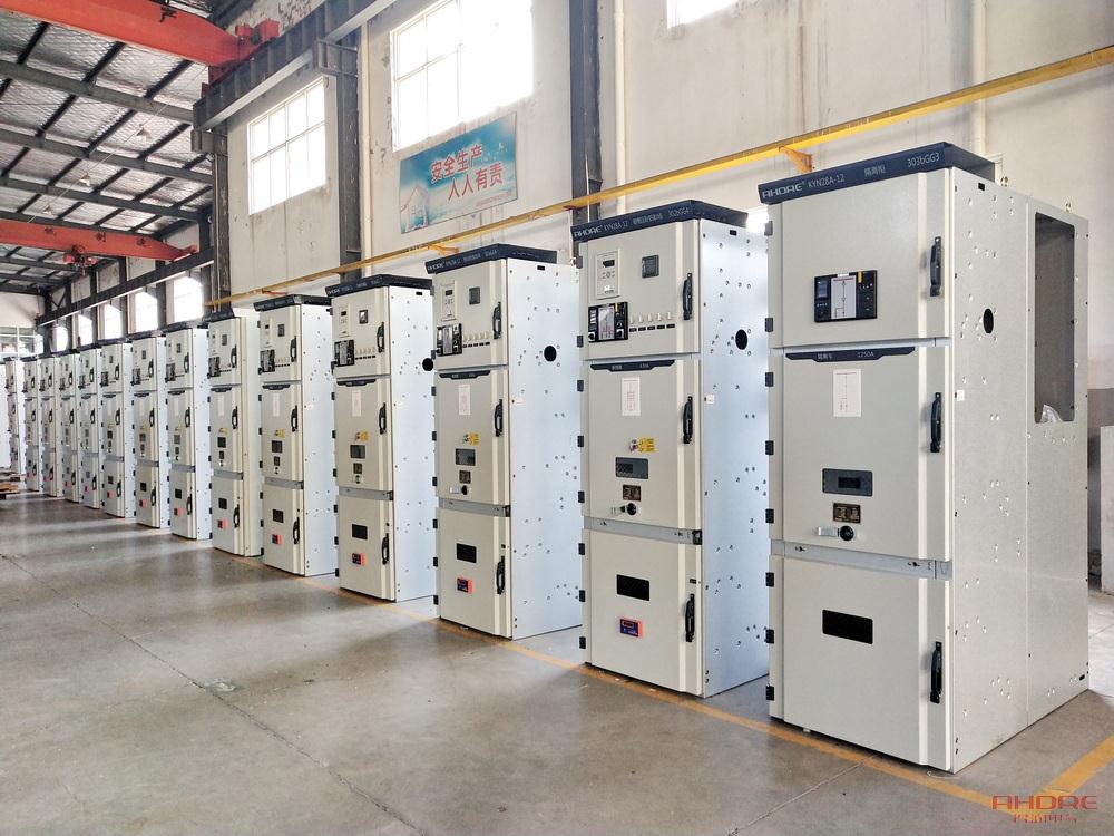国产10kV常用高压开关柜KYN28A-12中置柜厂家